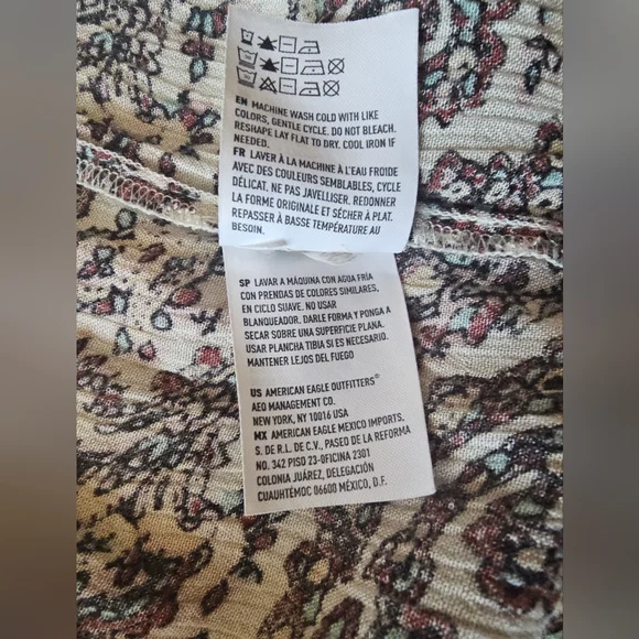 American Eagle Outfitters Boho Paisley Tie Front Blouse Top Peasant SZ M - Picture 10 of 11